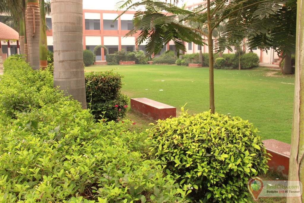C.R. Kissan College, Jind